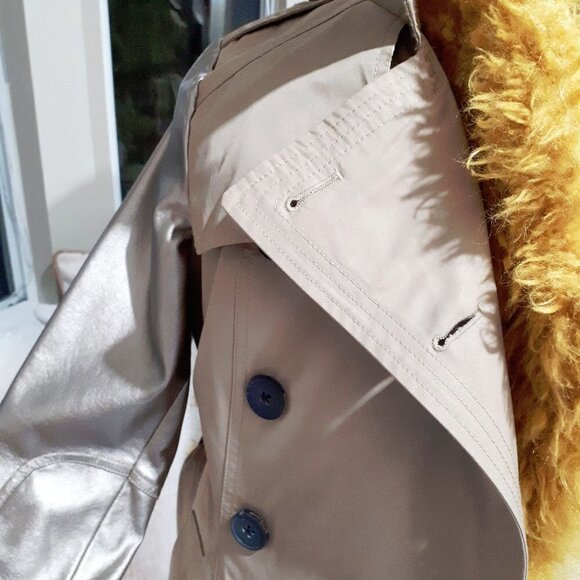 Preloved BCBG belted khaki gold faux leather sleeve trench coat jacket - Picture 13 of 16